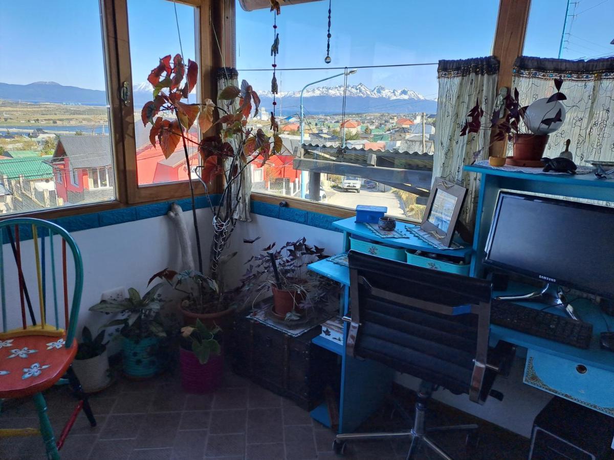 Hotel Alem Casa De Familia Ushuaia Esterno foto